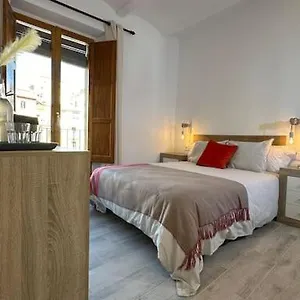 Cavall Bernat En Casa Cami De Les Aiguees Pensión Monistrol de Montserrat